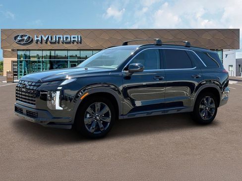 Used 2025 Hyundai Palisade XRT image 2