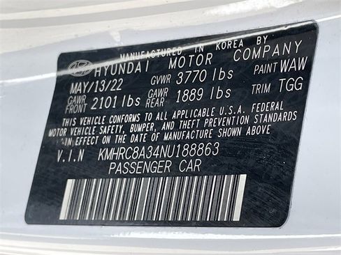 Used 2022 Hyundai Venue SEL image 27