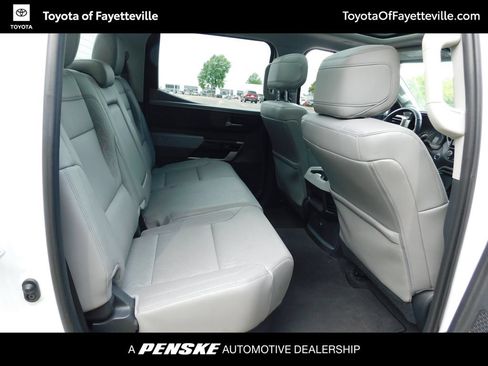 Used 2023 Toyota Tundra Limited AWD/4WD image 5
