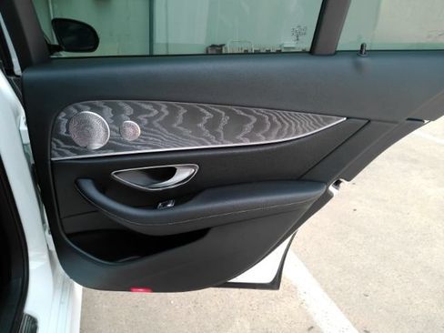 Used 2021 Mercedes-Benz E 350 Sedan w/ Premium Package image 24