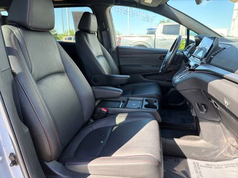 Used 2025 Honda Odyssey Sport-L image 29
