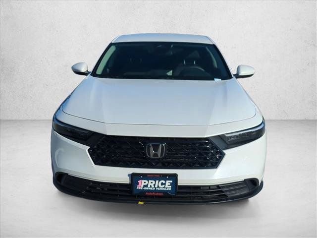 Used 2025 Honda Accord LX image 2