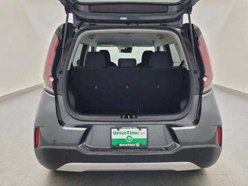 Used 2025 Kia Soul LX w/ LX Technology Package image 29