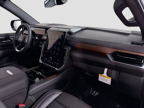 New 2026 GMC Yukon Denali w/ Sun & Power Step Package image 31
