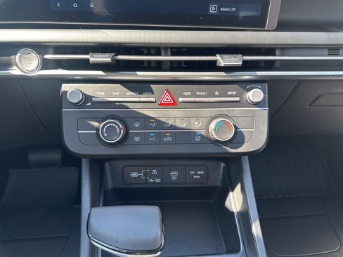 New 2026 Hyundai Tucson SE image 20