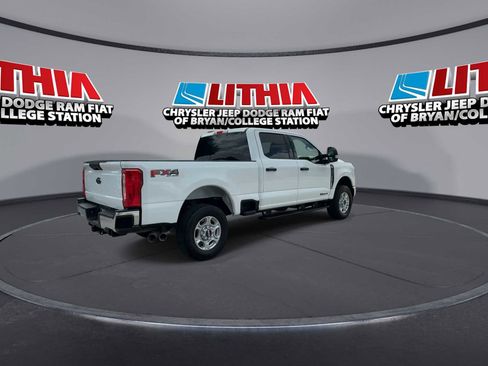Used 2025 Ford F250 XLT w/ FX4 Off-Road Package AWD/4WD image 8