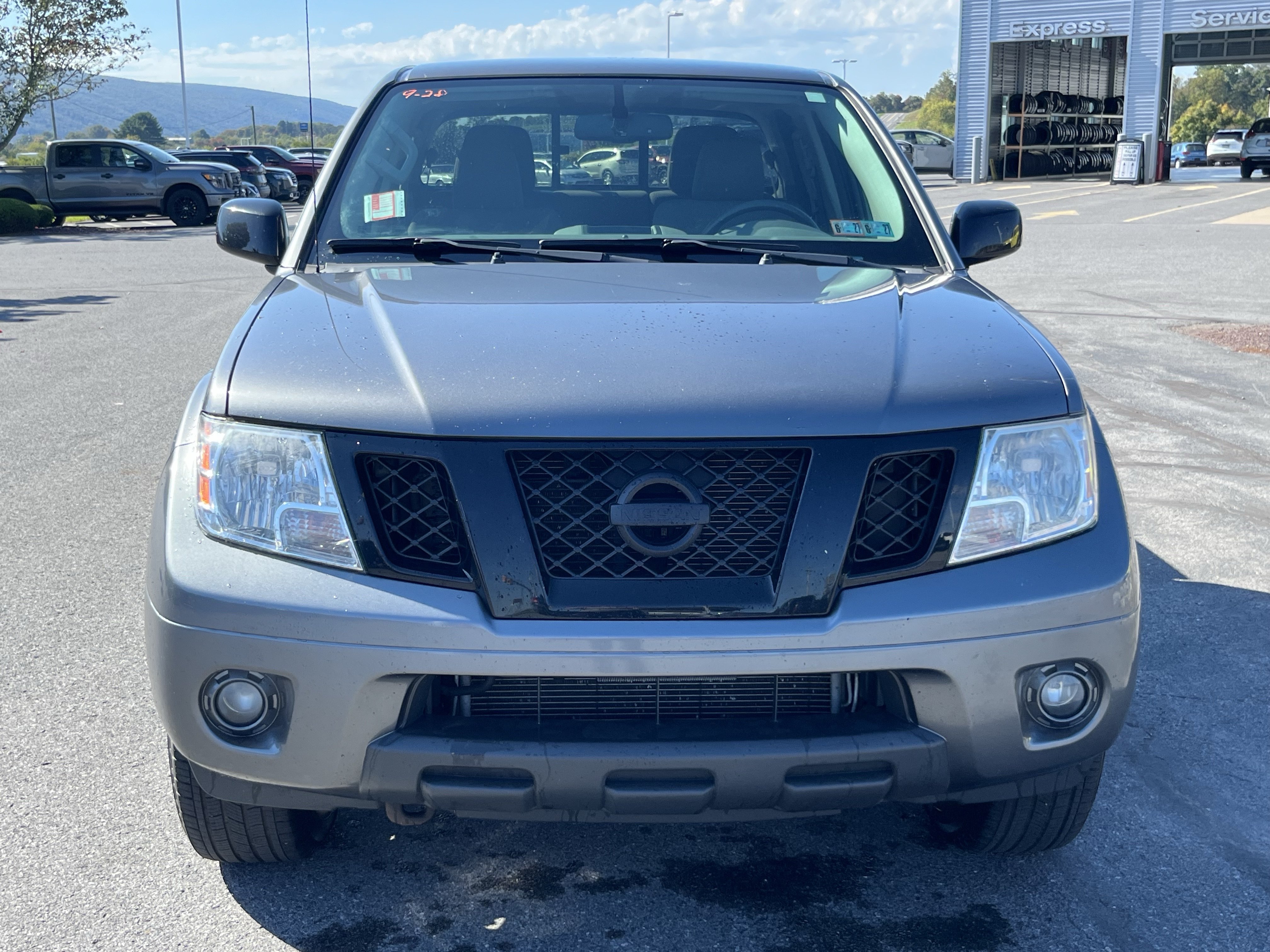 Used 2019 Nissan Frontier SV w/ Value Truck Package AWD/4WD image 10