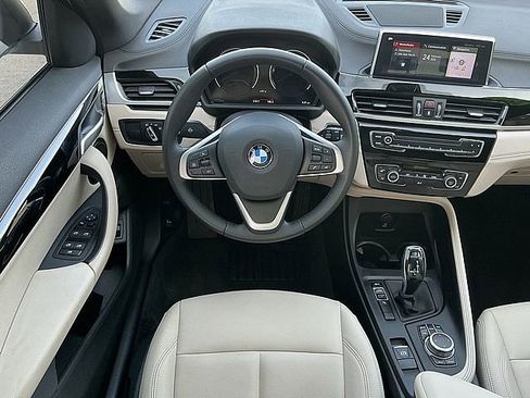 Used 2021 BMW X1 sDrive28i w/ Convenience Package image 14