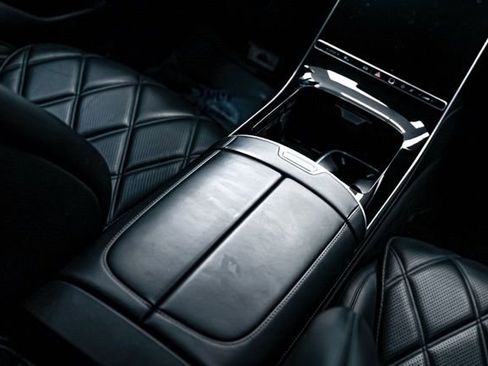 Used 2024 Mercedes-Benz Maybach S 580 4MATIC image 17