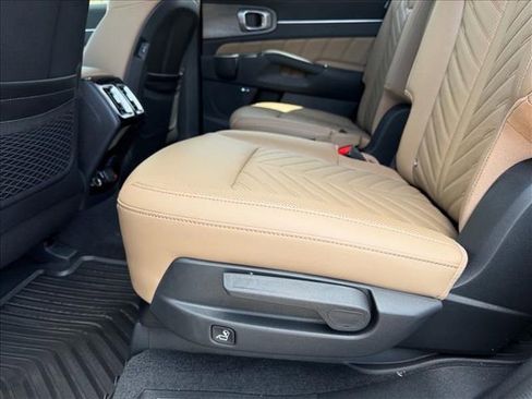 New 2026 Kia Sorento SX Prestige AWD/4WD image 13