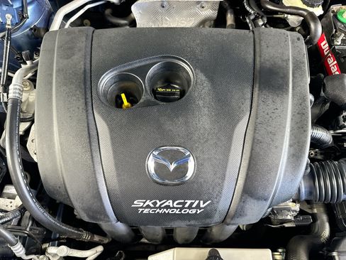 Used 2018 MAZDA MAZDA3 Grand Touring FWD image 30