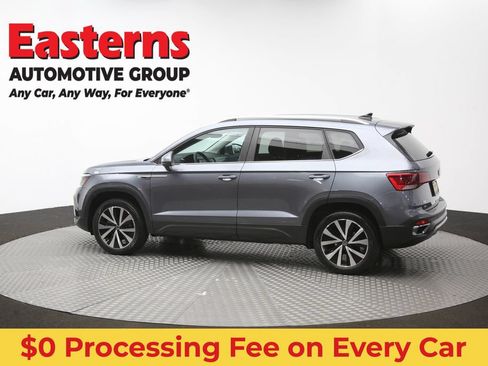 Used 2022 Volkswagen Taos SE FWD image 59