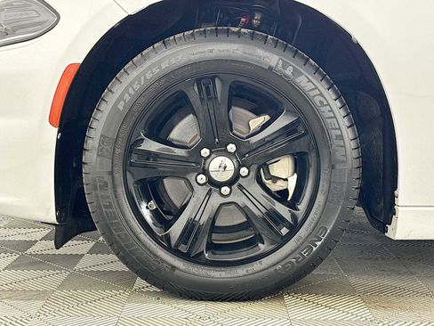 Used 2023 Dodge Charger SXT image 28