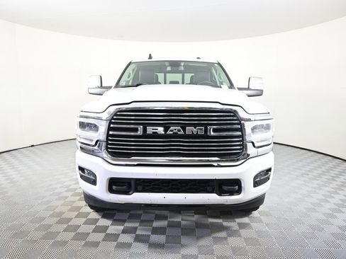 Used 2024 RAM 2500 Laramie AWD/4WD image 11
