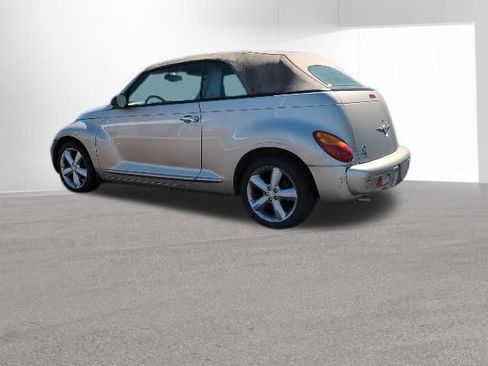 Used 2005 Chrysler PT Cruiser GT FWD image 3