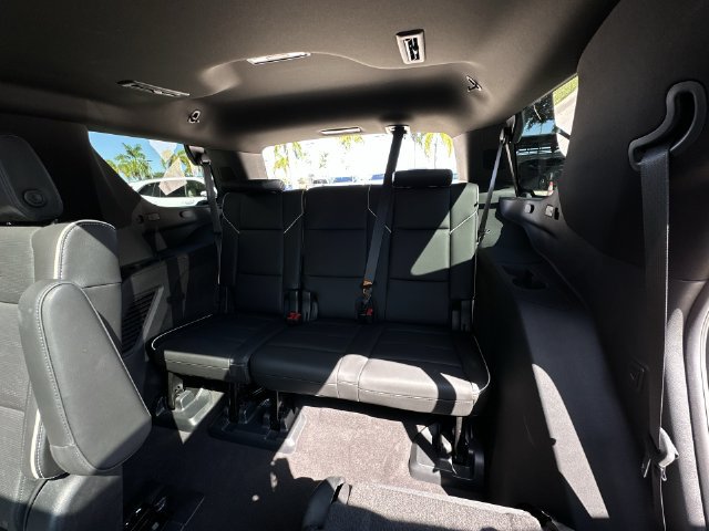 Certified 2023 Cadillac Escalade Premium Luxury w/ Performance Package RWD image 33