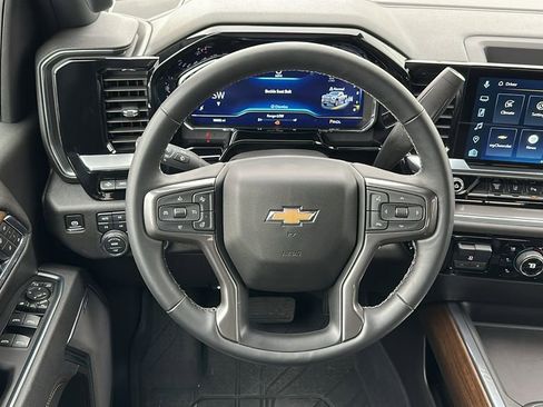 Certified 2025 Chevrolet Silverado 2500 High Country w/ High Country Premium Package image 12