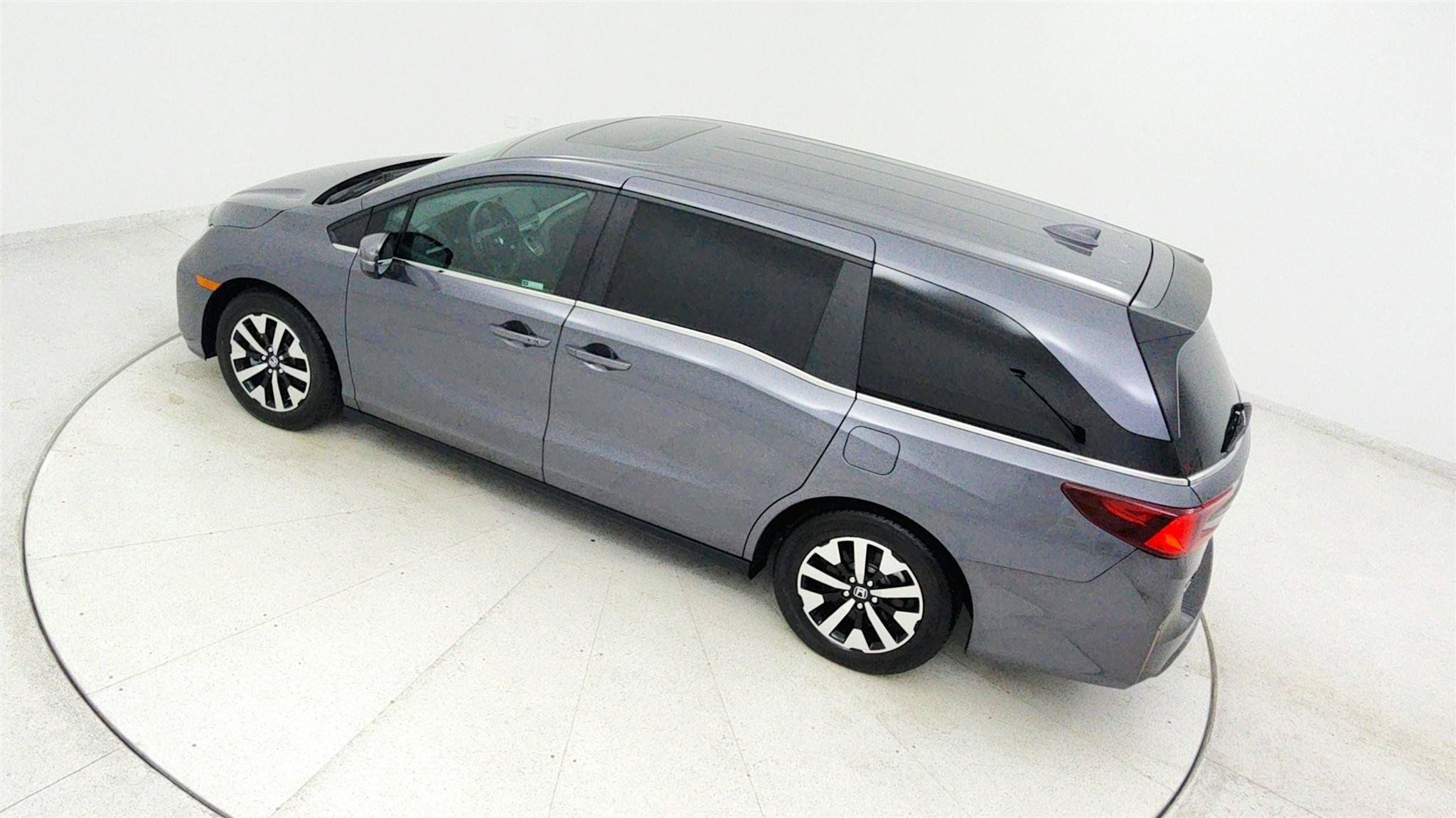 Used 2025 Honda Odyssey EX-L image 37