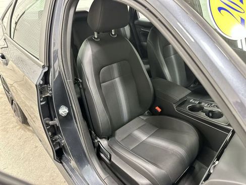 Used 2024 Honda Civic Sport image 24