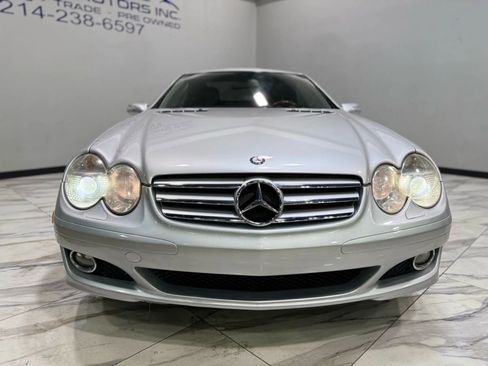 Used 2008 Mercedes-Benz SL 550 w/ P1 Pkg image 3