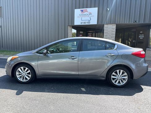 Used 2015 Kia Forte EX image 4