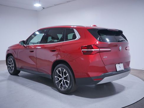 Used 2025 BMW X3 xDrive30i image 3