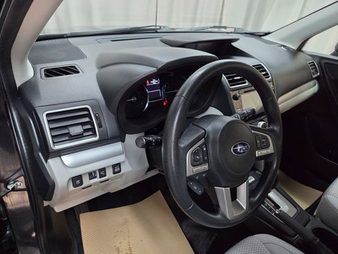 Used 2018 Subaru Forester 2.5i Premium AWD/4WD image 20