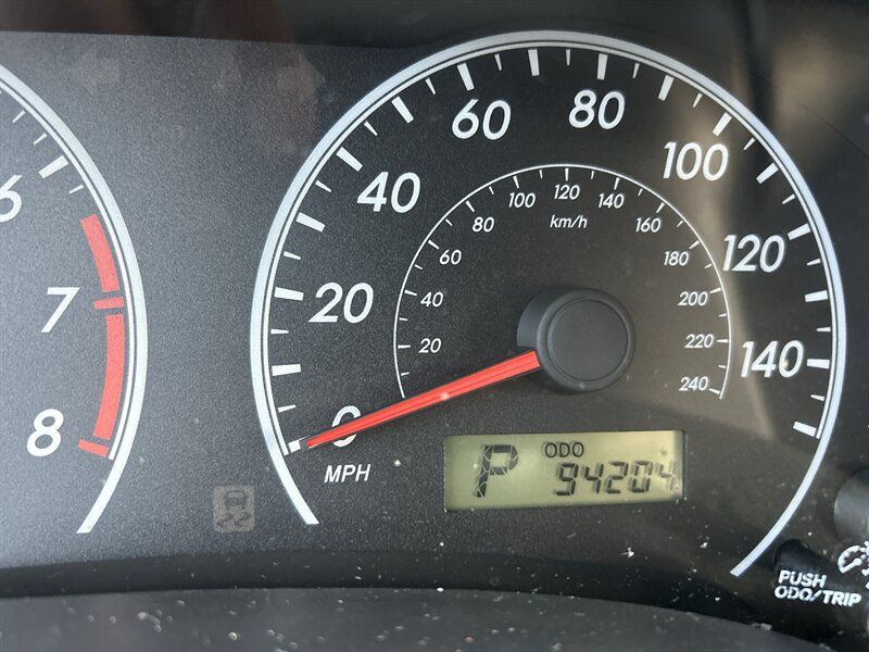 Used 2013 Toyota Corolla L FWD image 14