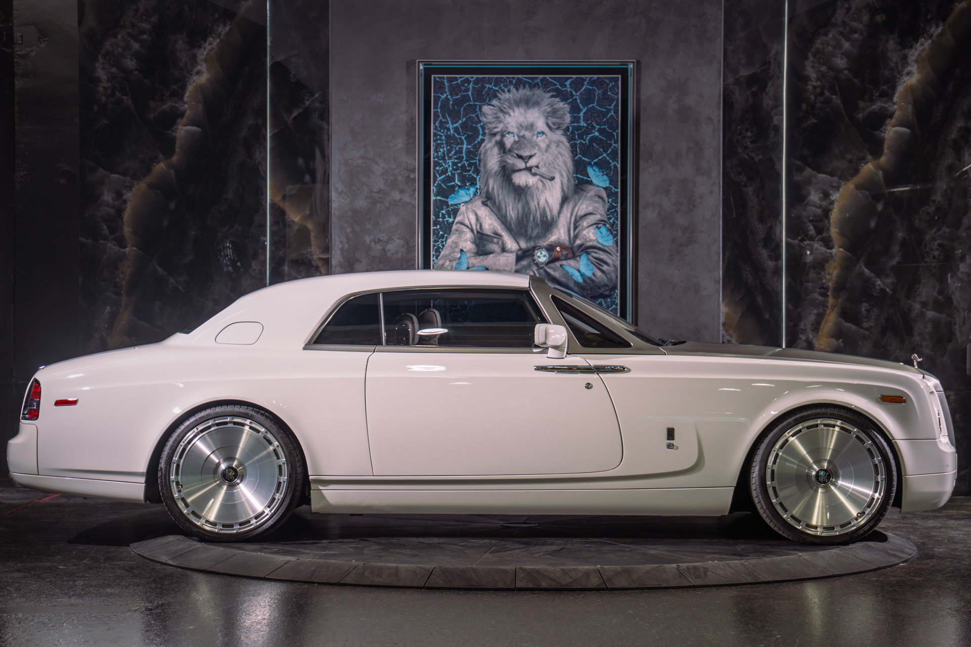 Used 2009 Rolls-Royce Phantom Coupe RWD image 7