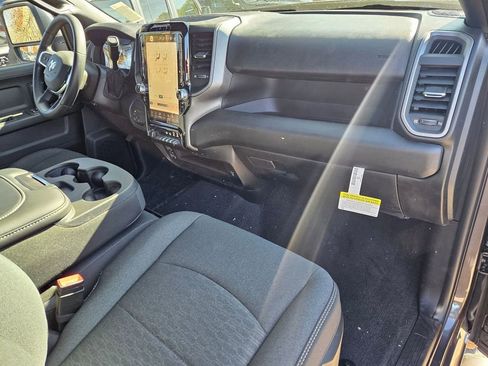 New 2026 RAM 3500 Tradesman AWD/4WD image 17