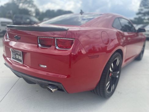 Used 2010 Chevrolet Camaro SS RWD image 8