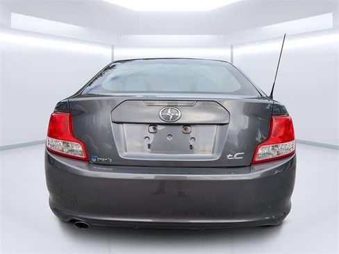 Used 2012 Scion tC Base image 4