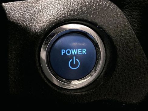 Certified 2021 Toyota RAV4 XLE w/ Convenience Package image 37