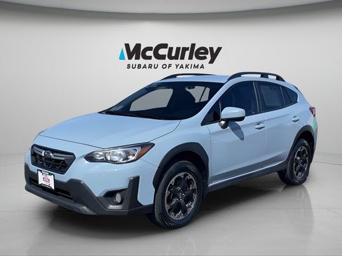 Used 2022 Subaru Crosstrek 2.0i Premium w/ Popular Package #4 AWD/4WD image 2
