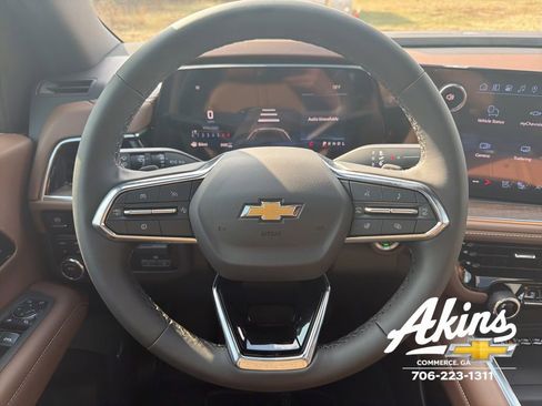 New 2026 Chevrolet Tahoe High Country w/ Sun And Tow Package AWD/4WD image 17