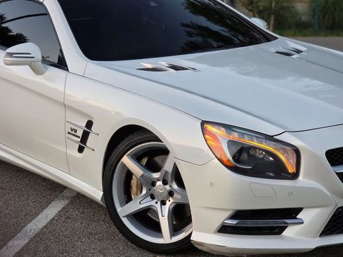 Used 2013 Mercedes-Benz SL 550 SL 550 image 19