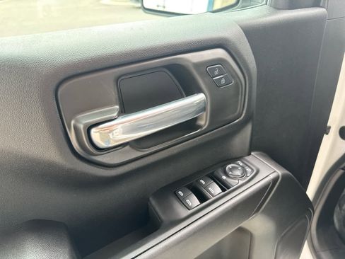 Used 2025 Chevrolet Silverado 1500 W/T w/ WT Value Package image 15