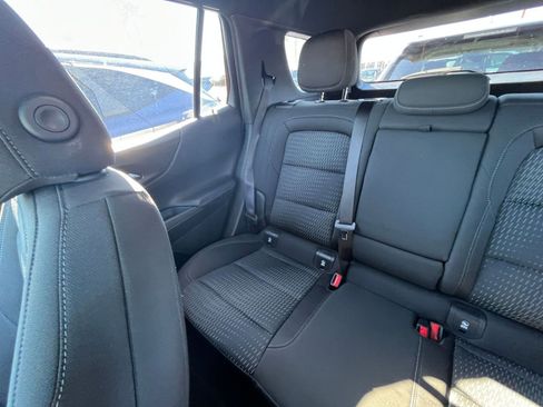 Used 2025 Chevrolet Equinox LT image 38