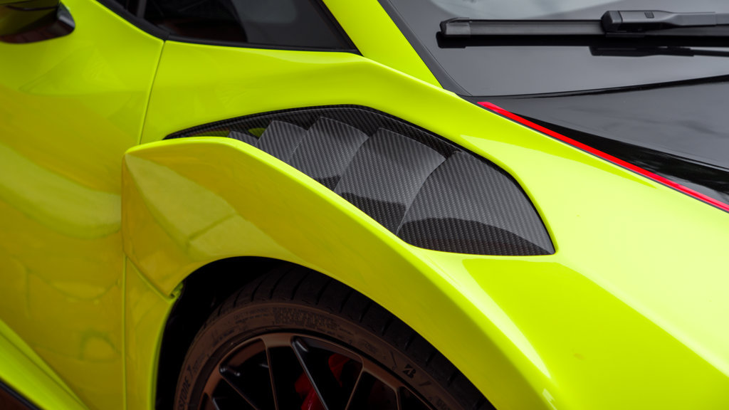 Used 2022 Lamborghini Huracan STO RWD image 42