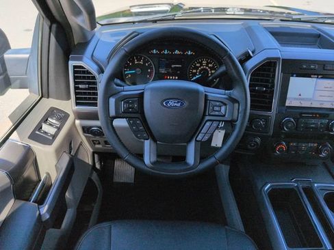 Used 2019 Ford F150 XLT w/ Equipment Group 302A Luxury AWD/4WD image 16