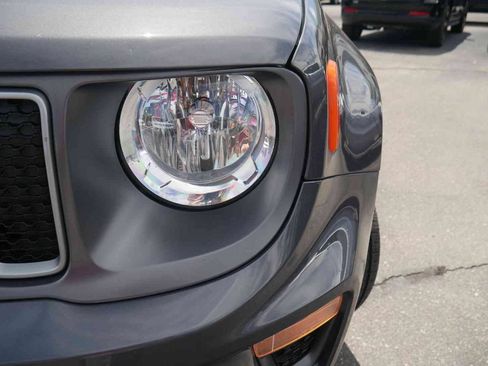 Certified 2022 Jeep Renegade Limited w/ Sun, Sound & Wheels Group AWD/4WD image 22