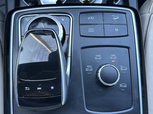 Used 2019 Mercedes-Benz GLS 550 4MATIC image 41