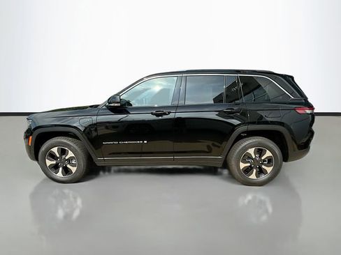 New 2025 Jeep Grand Cherokee Limited 4xe image 9