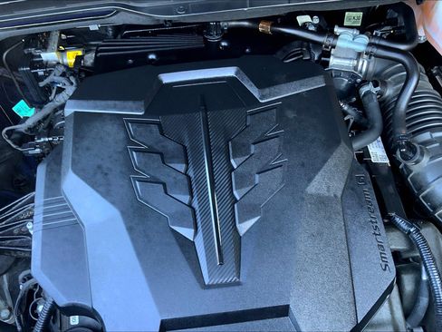 Used 2024 Kia Carnival LX image 33