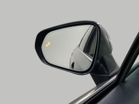 Used 2018 Lexus RX 350 AWD w/ Premium Package image 21