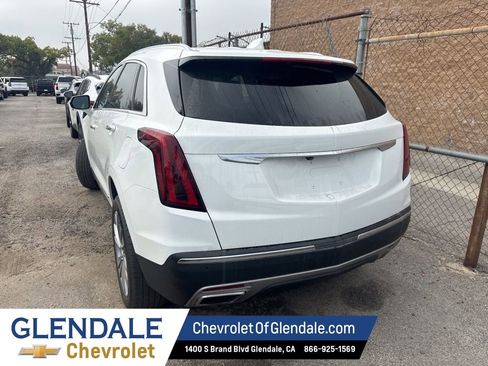 Used 2024 Cadillac XT5 Premium Luxury image 5
