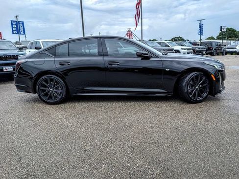 Used 2024 Cadillac CT5 Sport RWD image 5