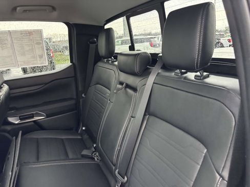 Used 2024 Ford Ranger Lariat w/ Advanced Towing Package image 28