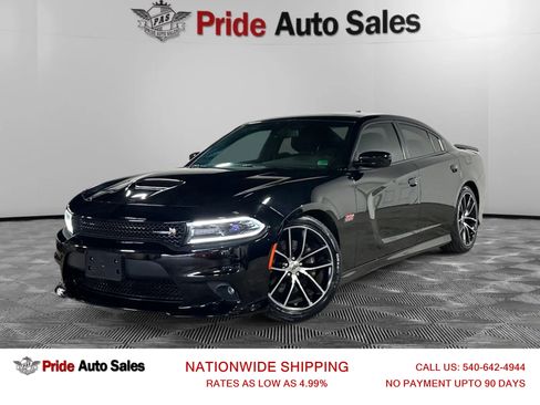 Used 2018 Dodge Charger R/T Scat Pack image 1