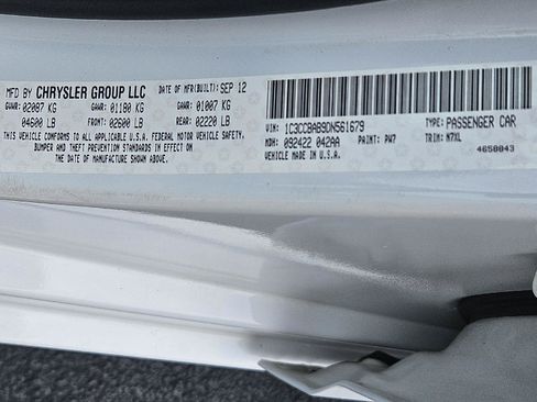 Used 2013 Chrysler 200 LX FWD image 30